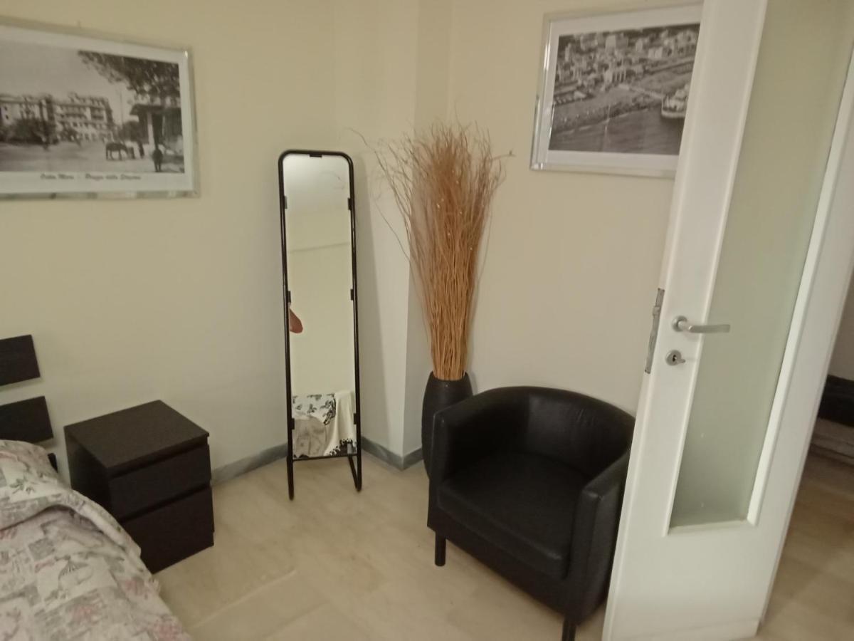 Cristina Room Ostia Buitenkant foto